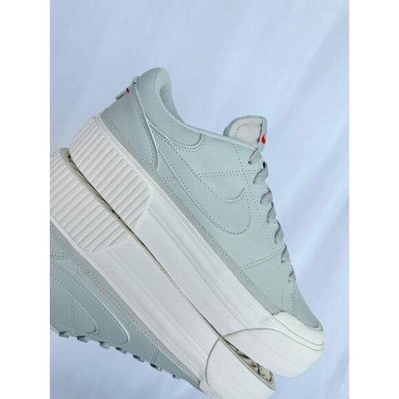 10 WOMEN'S NIKE COURT LEGACY LIFT LIGHT GREEN DM7590-003 PLATFORM - Picture 5 of 9